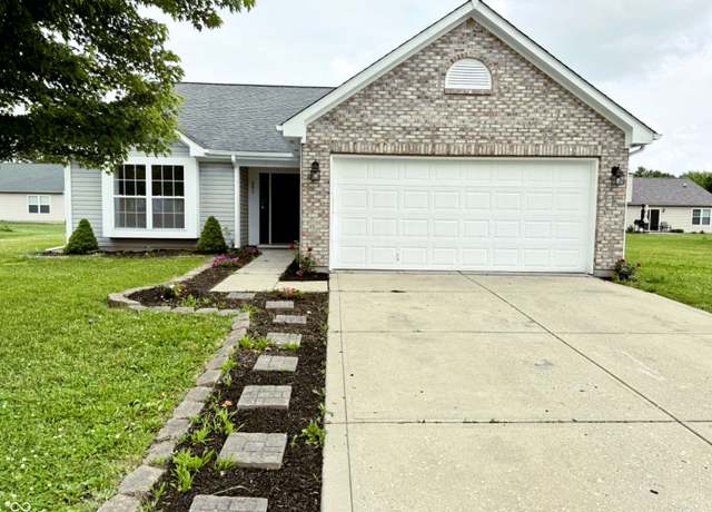 Property at 883 Halyard Dr, Avon, IN 46123, 3 beds, 2 baths
