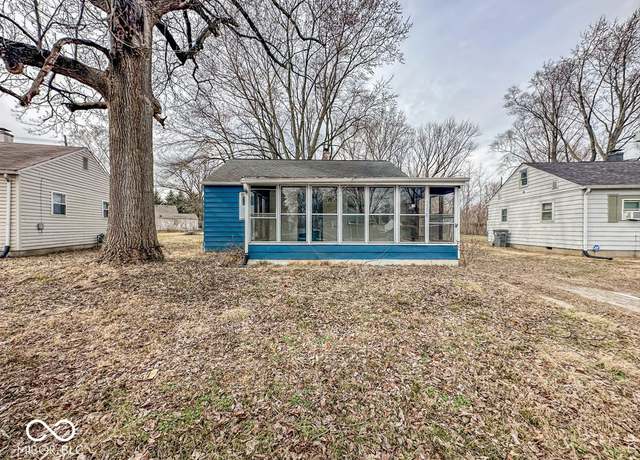 Property at 2370 N Moreland Ave, Indianapolis, IN 46222, 2 beds, 2.5 baths