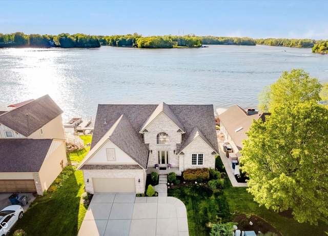 Property at 3150 Beach Blvd, Cicero, IN 46034, 4 beds, 3.5 baths