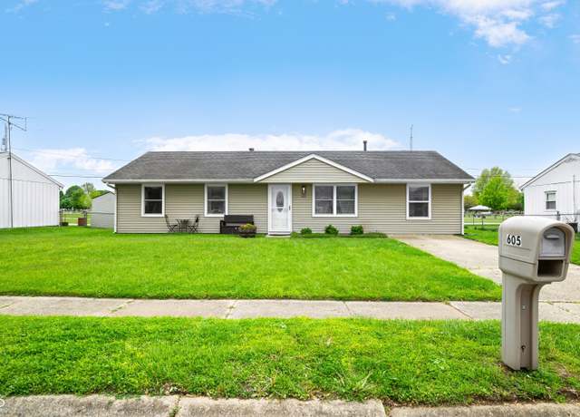Property at 605 Memorial Dr, Edinburgh, IN 46124, 3 beds, 1 bath
