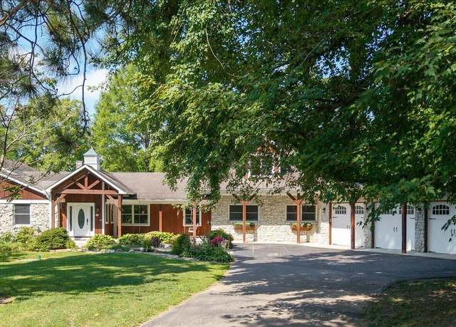 Property at 7655 Oak St, Zionsville, IN 46077, 5 beds, 4.5 baths