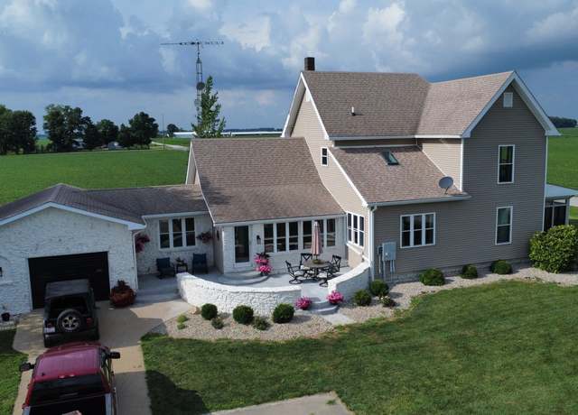Property at 2877 N Rushville Rd, Rushville, IN 46173, 4 beds, 3 baths