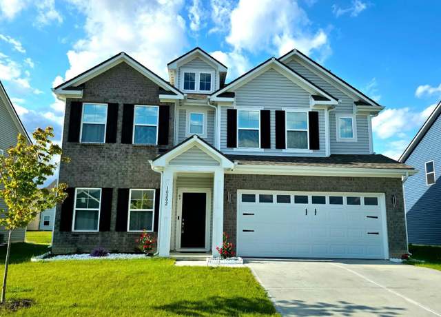 Property at 10202 Meadow Path Ln, Indianapolis, IN 46239, 4 beds, 2.5 baths