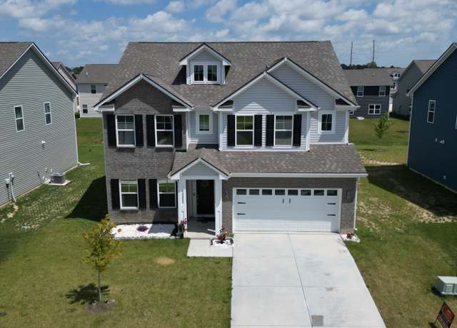 Property at 10202 Meadow Path Ln, Indianapolis, IN 46239, 4 beds, 2.5 baths