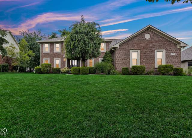 Property at 1053 New Amsterdam Dr, Greenwood, IN 46142, 4 beds, 2.5 baths
