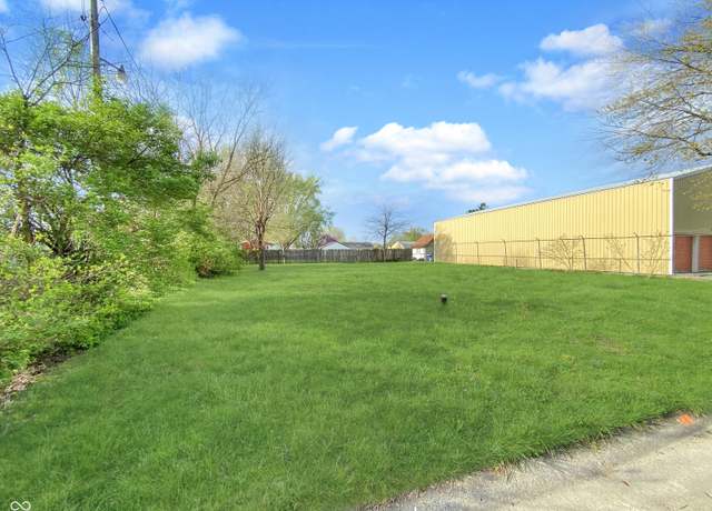 Property at 41 Grissom Ln, Shelbyville, IN 46176