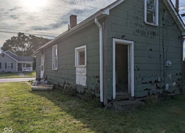 Property at 337 N 21st St, Terre Haute, IN 47807, 1 bed, 1 bath