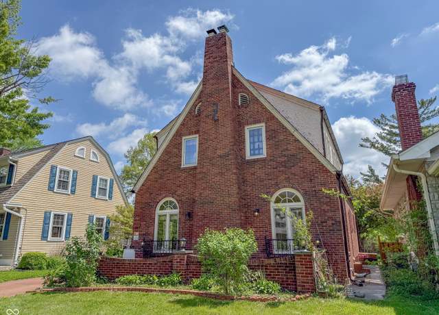 Property at 333 N Kenyon St, Indianapolis, IN 46219, 2 beds, 2.5 baths