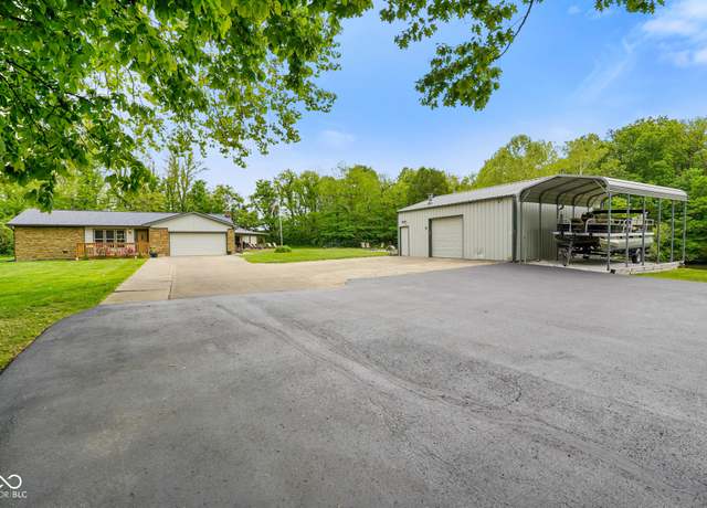 Property at 8000 Mcwhorter Rd, Martinsville, IN 46151, 4 beds, 2.5 baths