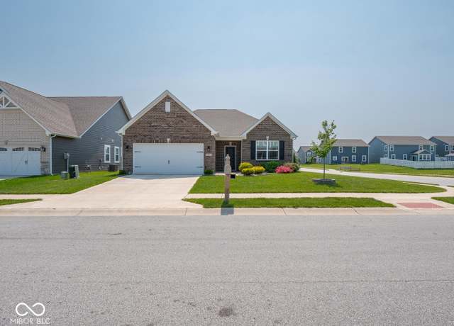 Property at 9001 Fitzgerald Dr, Indianapolis, IN 46239, 3 beds, 2 baths
