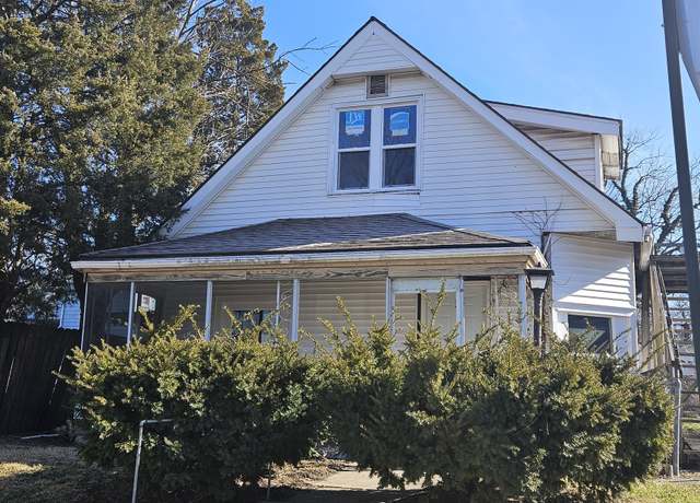 Property at 439 N Colorado Ave, Indianapolis, IN 46201, 2 beds, 2 baths