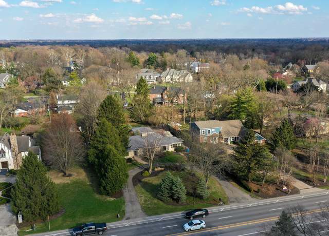 Property at 7525 N Meridian St, Indianapolis, IN 46260, 3 beds, 3 baths