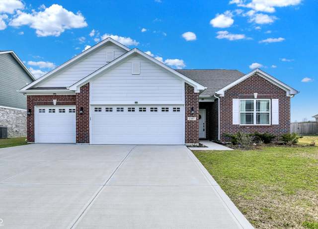 Property at 1347 Shaw Ln, Shelbyville, IN 46176, 4 beds, 2.5 baths