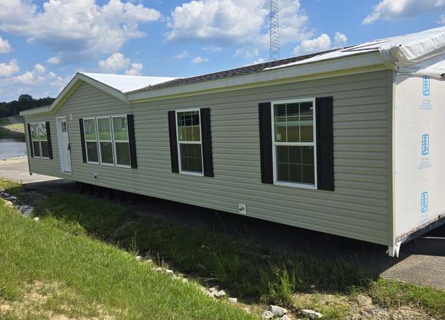 Property at 3920 Brandywyne Dr, North Vernon, IN 47265, 3 beds, 2 baths