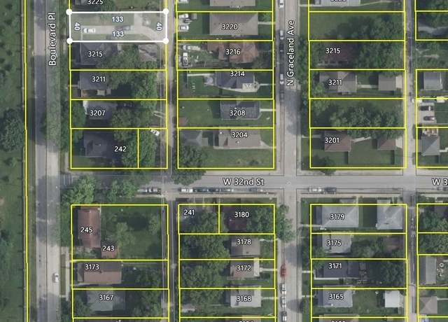 Property at 3221 Boulevard Pl, Indianapolis, IN 46208