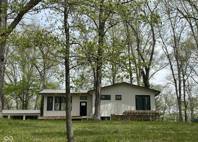 Property at 585 Artist Dr, Nashville, IN 47448