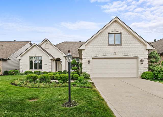 Property at 12739 Kiawah Dr, Carmel, IN 46033, 3 beds, 2.5 baths