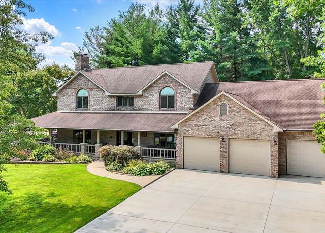 Property at 2194 Rutland Ln, Martinsville, IN 46151, 3 beds, 4 baths
