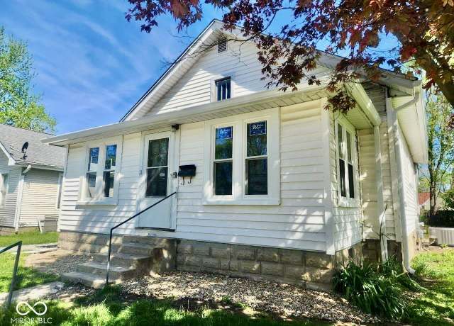Property at 11 Highland St, Greencastle, IN 46135, 2 beds, 1 bath