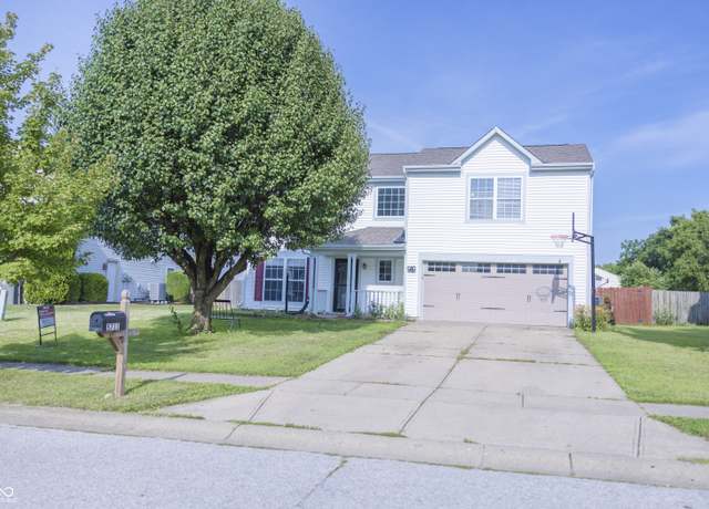 Property at 5711 Thompson Park Blvd, Indianapolis, IN 46237, 4 beds, 2.5 baths