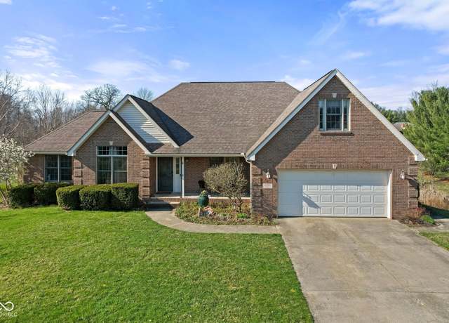 Property at 6093 Boulder Ct, Columbus, IN 47201, 4 beds, 3 baths
