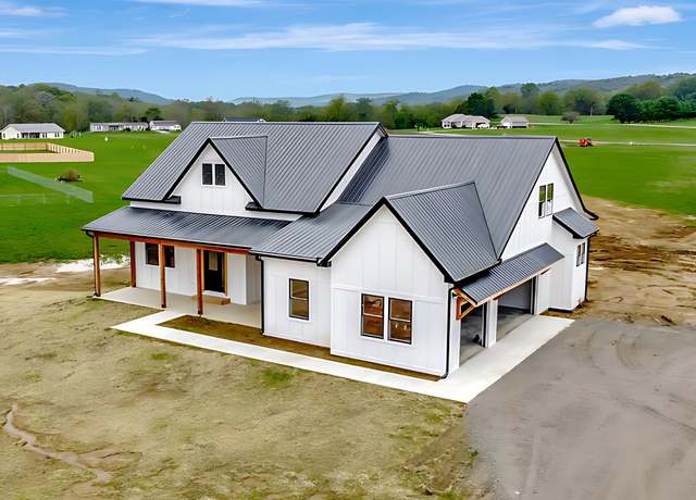 Property at 1618 N Molala Trl, Greensburg, IN 47240, 4 beds, 3 baths