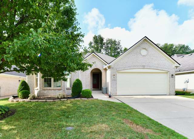 Property at 10713 Stable Dr, Indianapolis, IN 46239, 2 beds, 2 baths