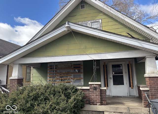 Property at 942 N Oxford St, Indianapolis, IN 46201, 3 beds, 1.5 baths