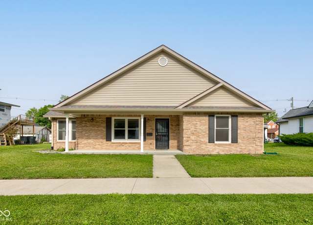 Property at 524 S Meridian St S, Lebanon, IN 46052, 3 beds, 2 baths