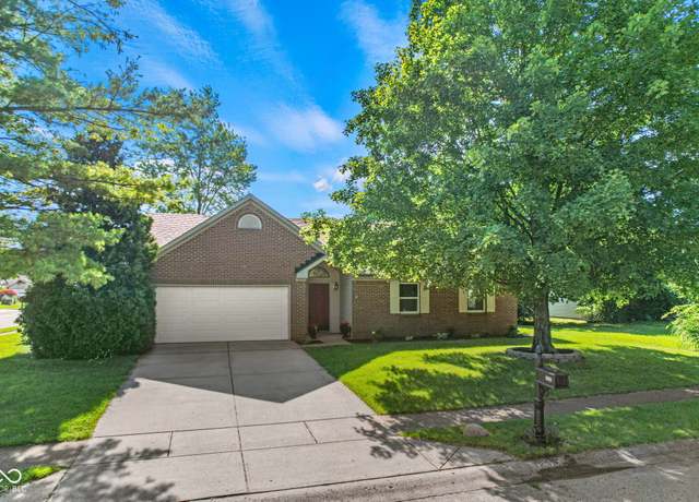 Property at 7239 N Orchard Dr, Indianapolis, IN 46236, 3 beds, 2 baths