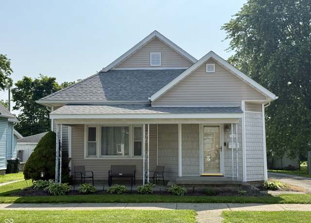 Property at 820 N Broadway St, Greensburg, IN 47240, 3 beds, 1.5 baths