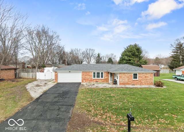 Property at 5584 E Fountain Way, Columbus, IN 47201, 3 beds, 2 baths