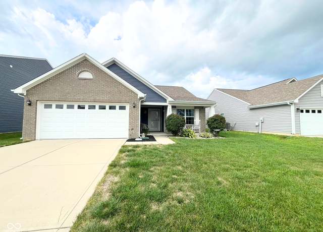 Property at 848 Coralberry Ln, Greenwood, IN 46143, 3 beds, 2 baths