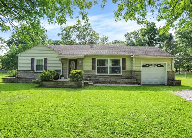 Property at 7600 S Oak Dr, Indianapolis, IN 46227, 3 beds, 2 baths