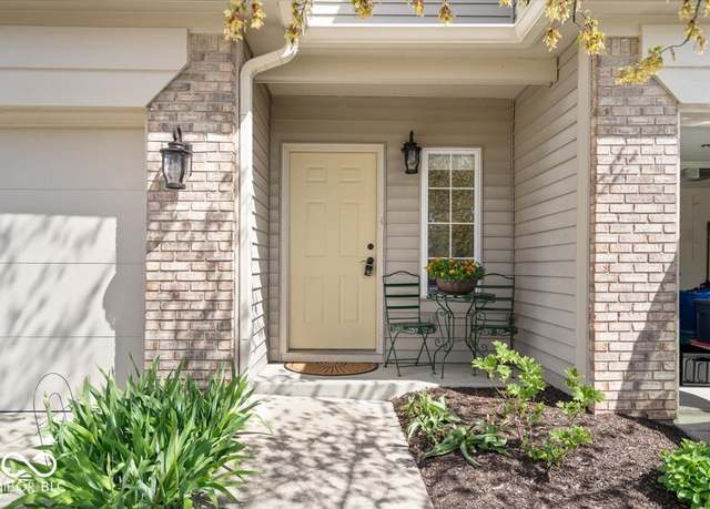 Property at 11264 Fonthill Dr, Indianapolis, IN 46236, 2 beds, 2.5 baths