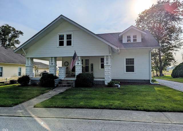 Property at 4740 Milton St, Coatesville, IN 46121, 3 beds, 2.5 baths