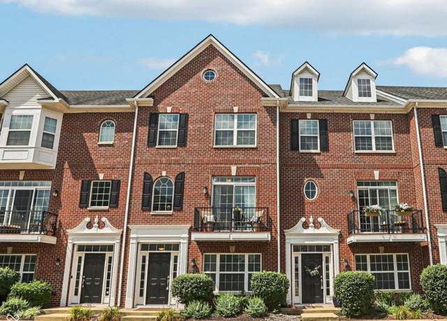 Property at 1035 2nd Ave NW, Carmel, IN 46032, 2 beds, 2.5 baths