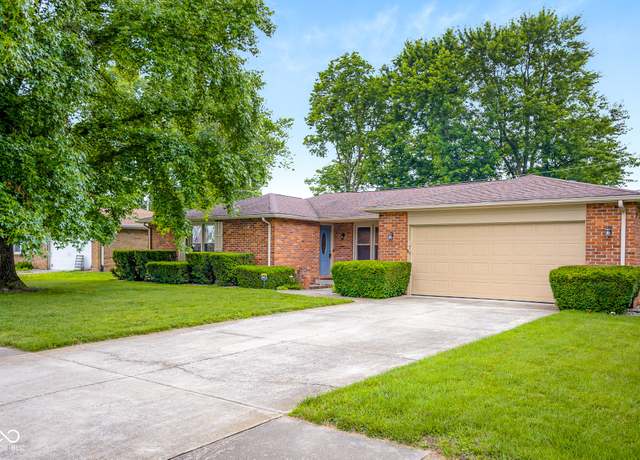 Property at 3235 Flintwood Dr, Columbus, IN 47203, 3 beds, 2 baths