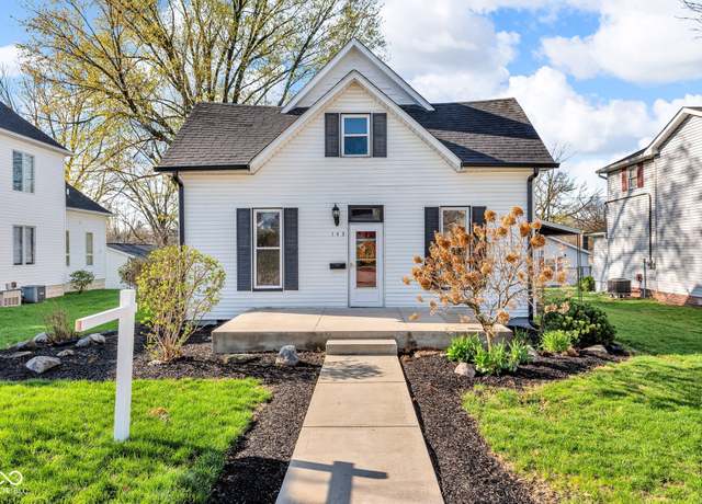 Property at 143 W Washington St, Mooresville, IN 46158, 3 beds, 1 bath