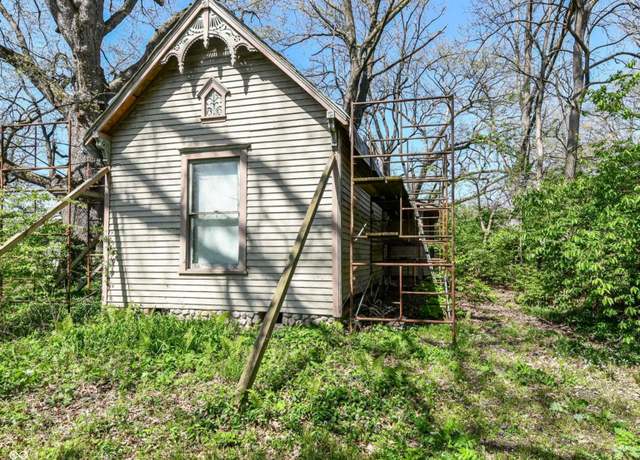 Property at 324 E Burgess Ave, Indianapolis, IN 46219, 2 beds