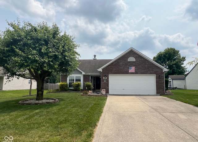 Property at 7175 Oakview Dr, Avon, IN 46123, 3 beds, 2 baths