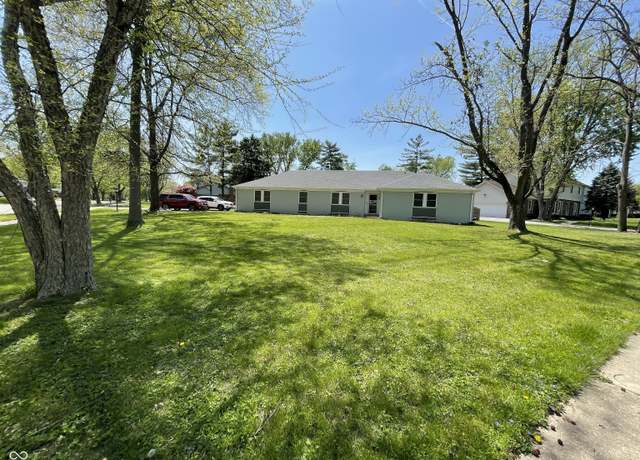 Property at 7731 Scarborough Blvd S, Indianapolis, IN 46256, 4 beds, 2.5 baths