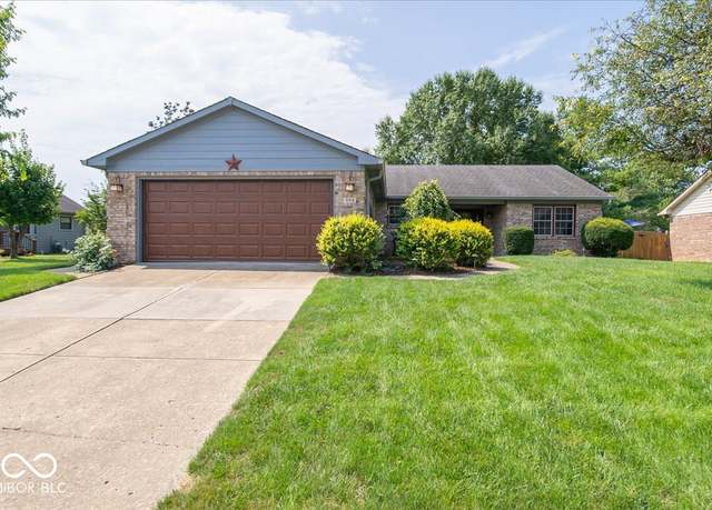 Property at 890 Leatherwood Dr, Greenwood, IN 46143, 3 beds, 2 baths