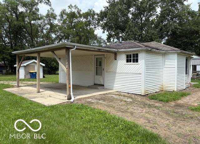 Property at 2101 N Macedonia Ave, Muncie, IN 47303, 2 beds, 1 bath