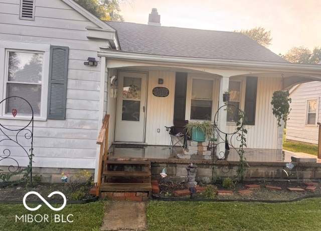 Property at 2815 S Pershing Dr, Muncie, IN 47302, 3 beds, 2 baths