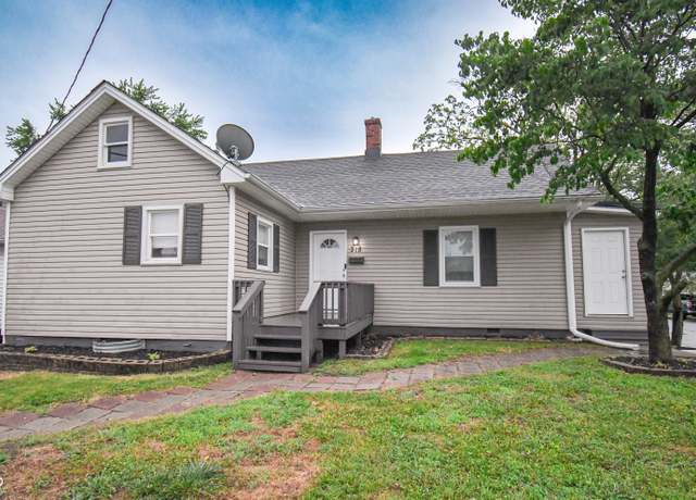 Property at 318 E 6th St, Seymour, IN 47274, 3 beds, 2 baths