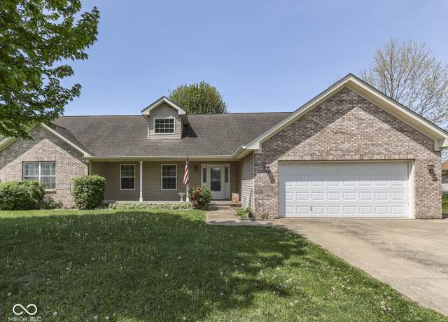 Property at 1858 Jenny Dr, Martinsville, IN 46151, 3 beds, 2 baths