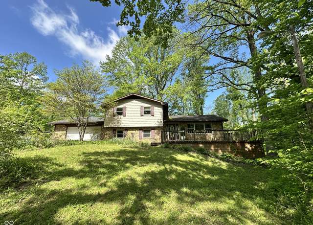 Property at 1760 Pumpkinvine Hill Rd, Martinsville, IN 46151, 3 beds, 2 baths