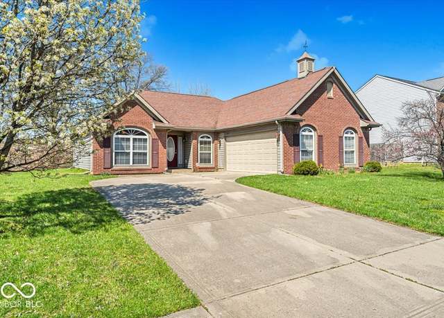 Property at 7854 Crooked Meadows Dr, Indianapolis, IN 46268, 3 beds, 2 baths