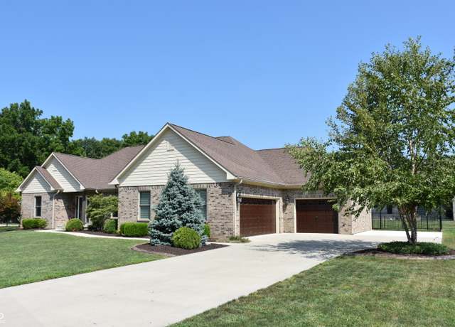 Property at 8034 Clearwater Ct, Plainfield, IN 46168, 3 beds, 2.5 baths